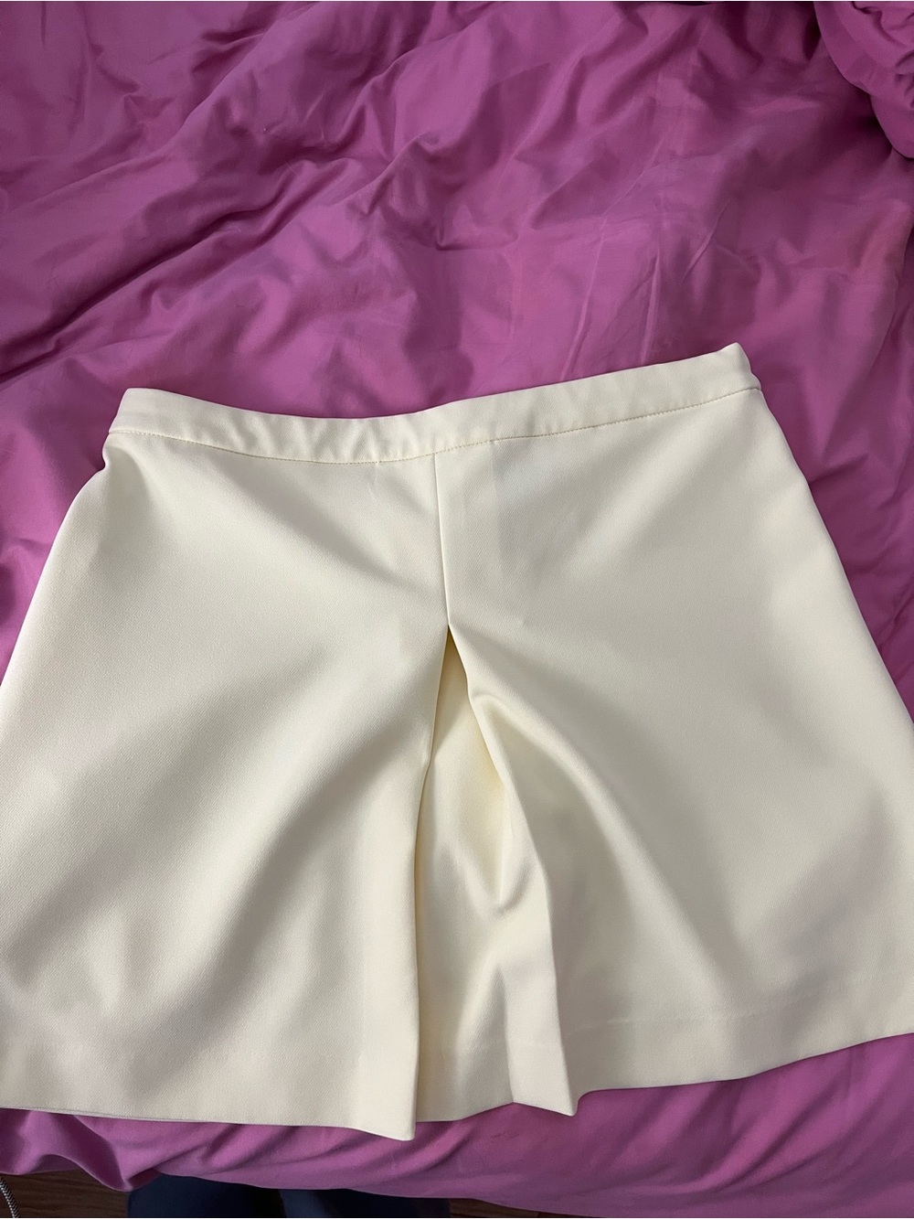 Express light yellow Tailored skirt